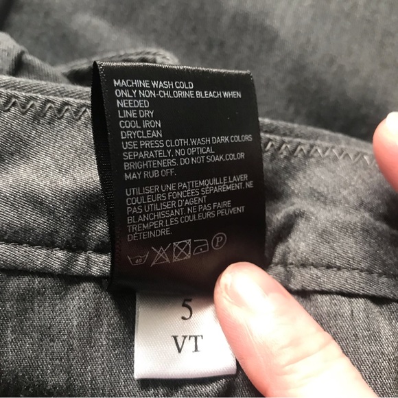 Uniqlo Men’s Grey Pants - Picture 9 of 9